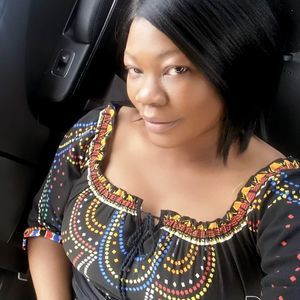 Meet your Posher, Sue ella